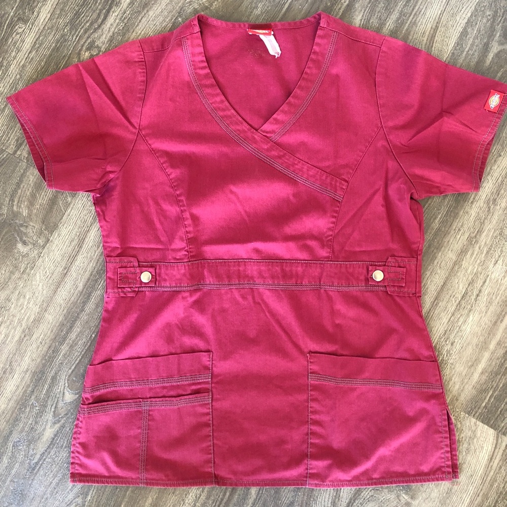 Scrub top